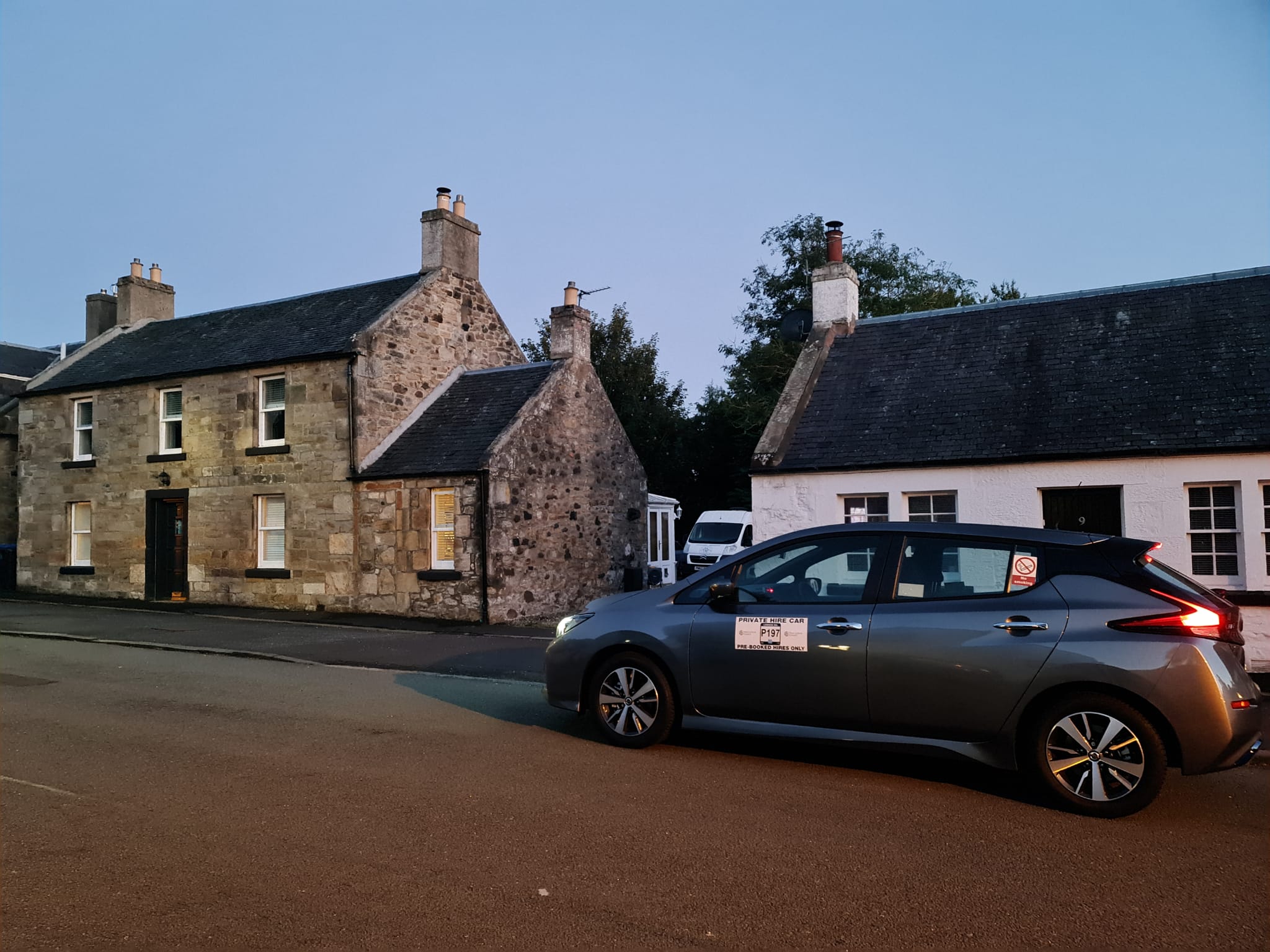24 hour taxis in Livingston with EZ CAB LTD